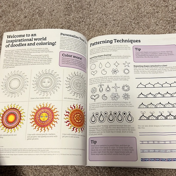 Set of 4 coloring books (2 Disney Princess and 2 adult) - Picture 9 of 16